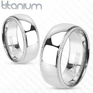 Titánium gyűrű bordázott szegéllyel díszítve - Nagyság: 50