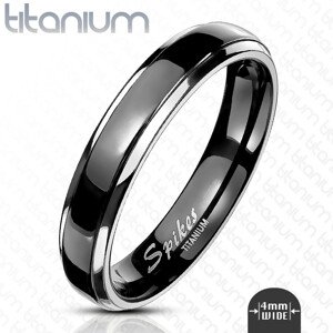Titánium gyűrű - 4 mm-es, sima, középen fekete, ezüst szegéllyel - Nagyság: 52