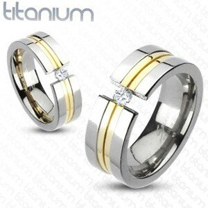 Titánium gyűrű - két arany csík, cirkónia - Nagyság: 51